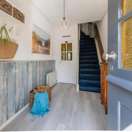 Nina's House 1 
